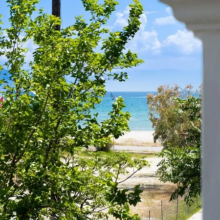 Aias Апартаменты