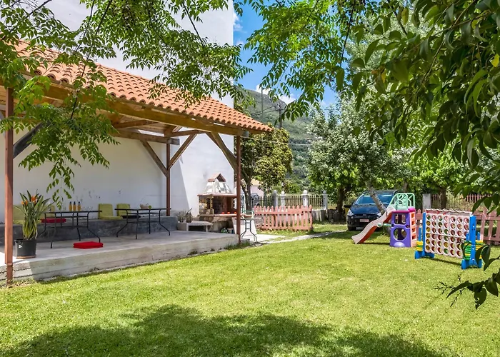 Aias Apartment Pondi